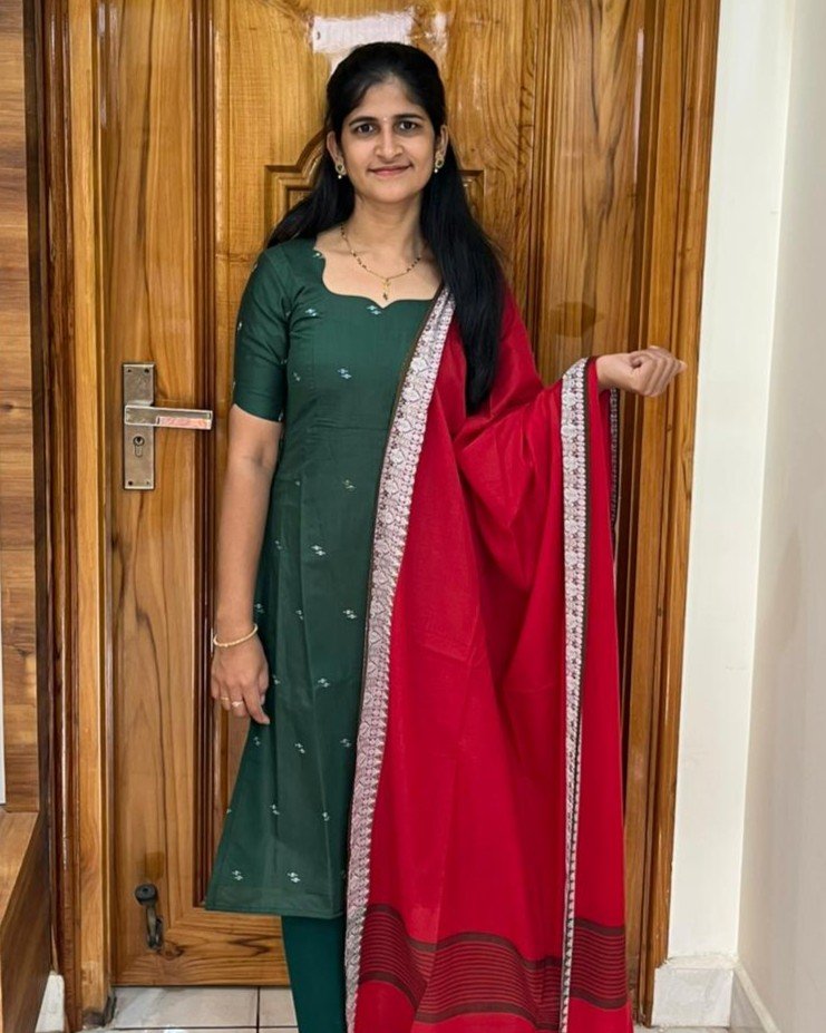 Two piece set - Image 2